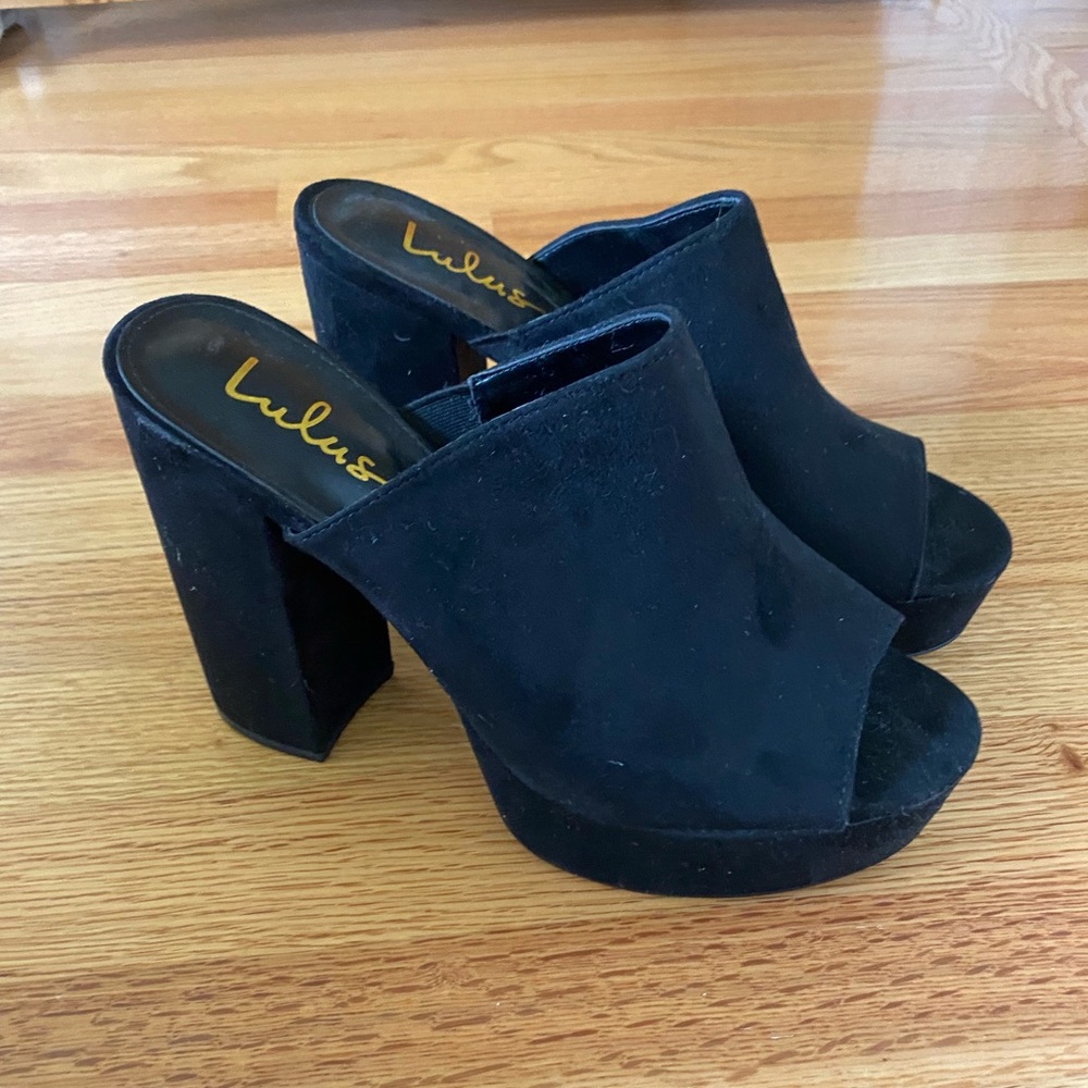 Lulus Platform Suede Sandal / Clog NWOT Size 9